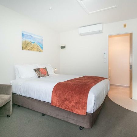 Bella Vista Motel Lake Уанака Екстериор снимка