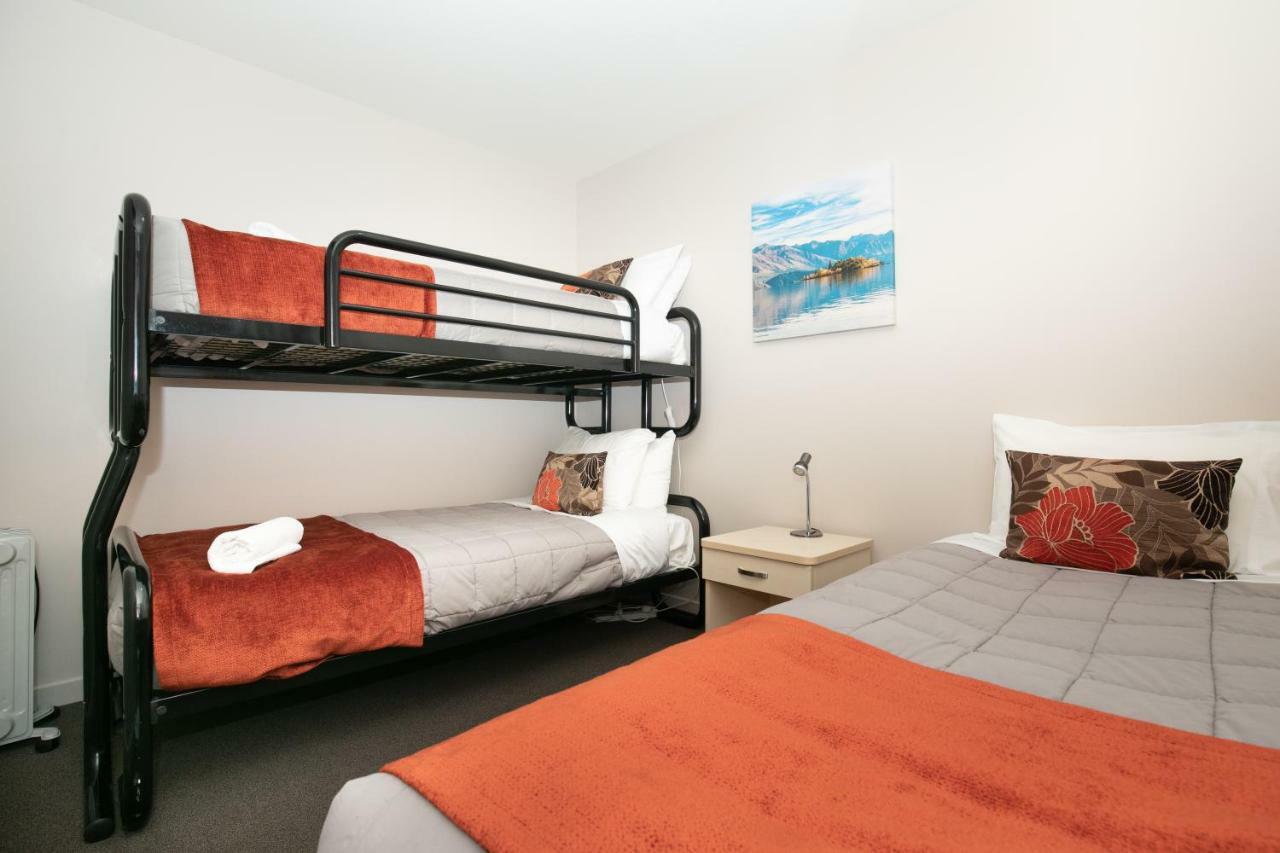 Bella Vista Motel Lake Уанака Екстериор снимка
