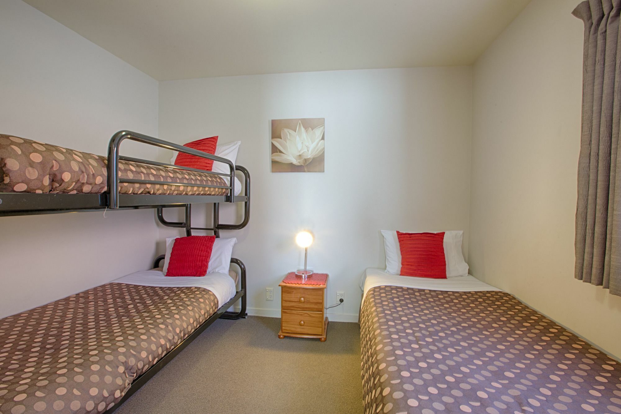 Bella Vista Motel Lake Уанака Екстериор снимка